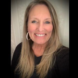 Meet your Posher, Janet